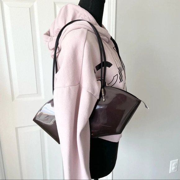 Beijo Over The Moon Patent  Leather Shoulder Bag - Picture 2 of 13